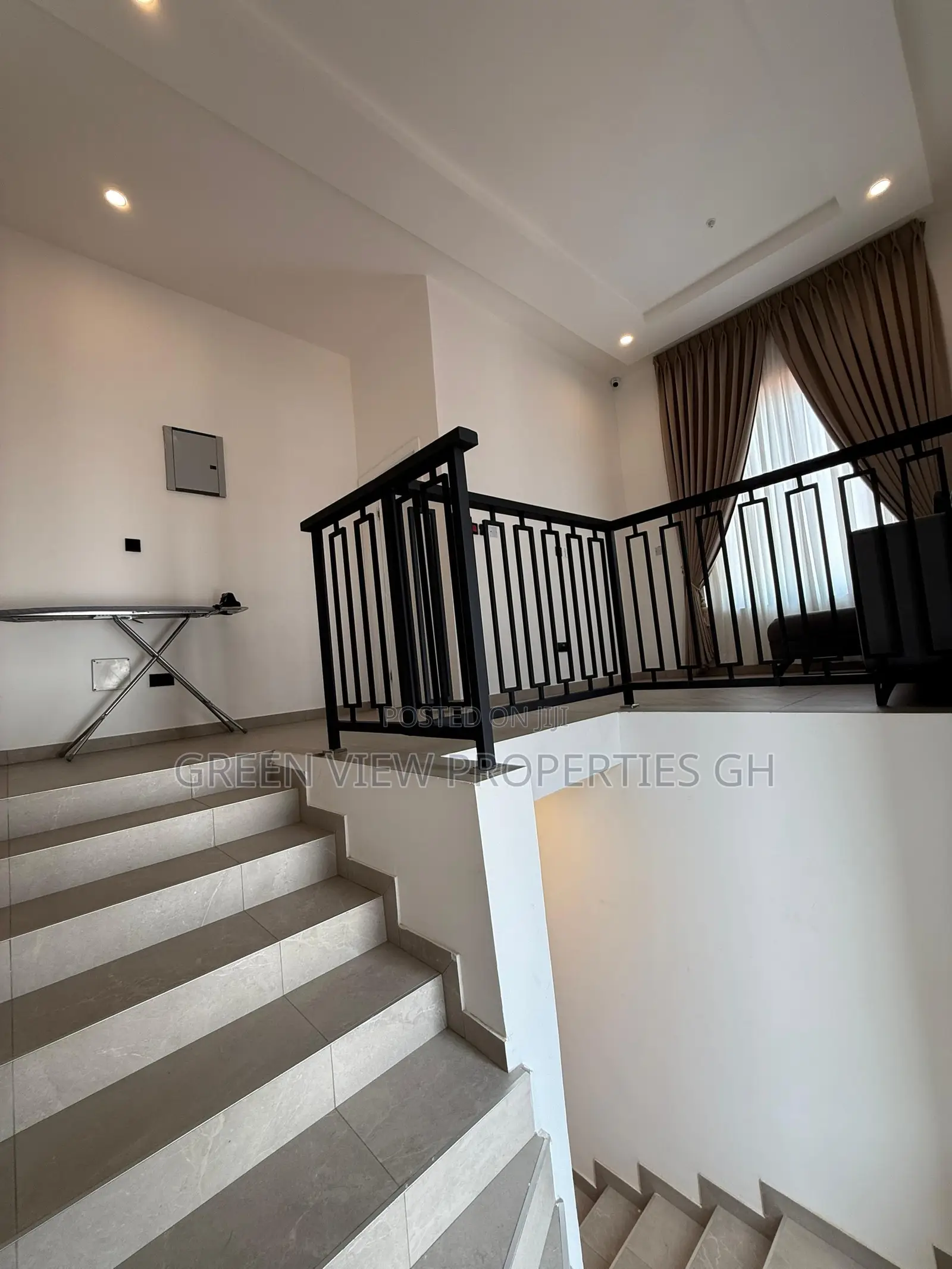 3bdrm Duplex in East Legon for rent