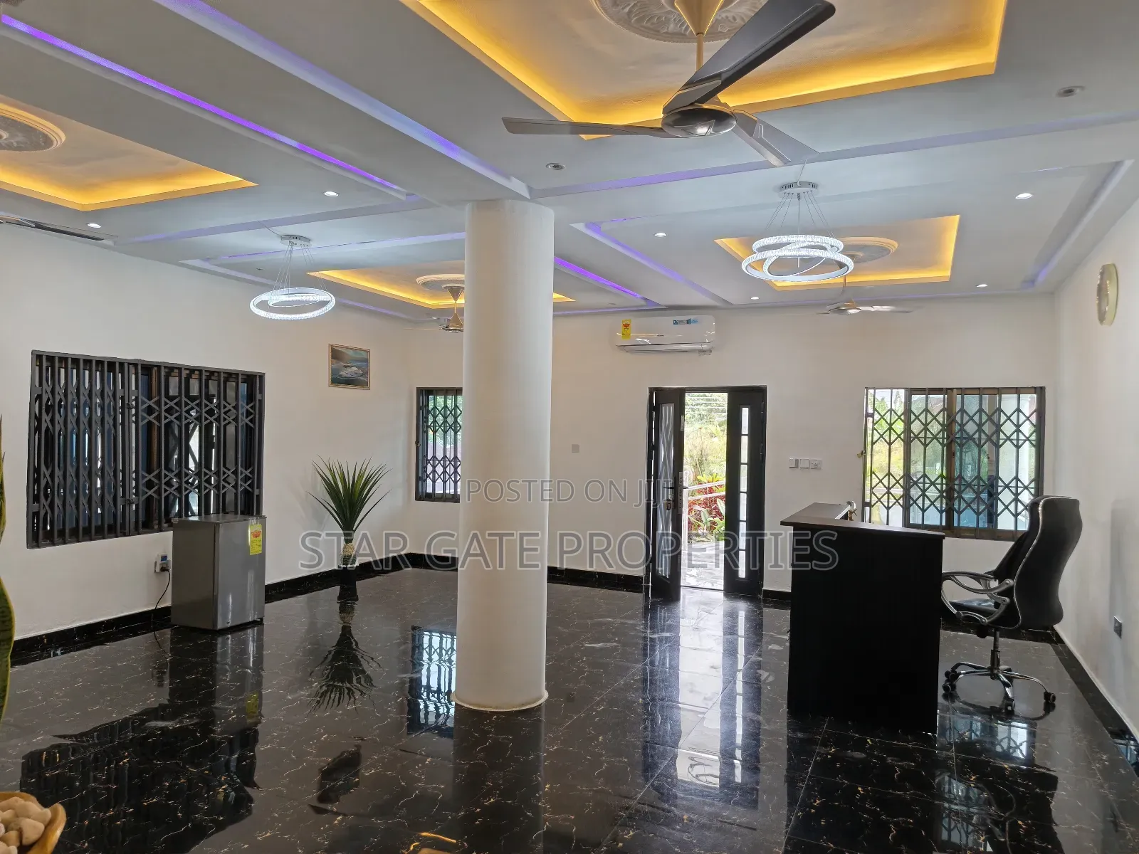 Hotel for Sale ( 16 Bedrooms) Kumasi.