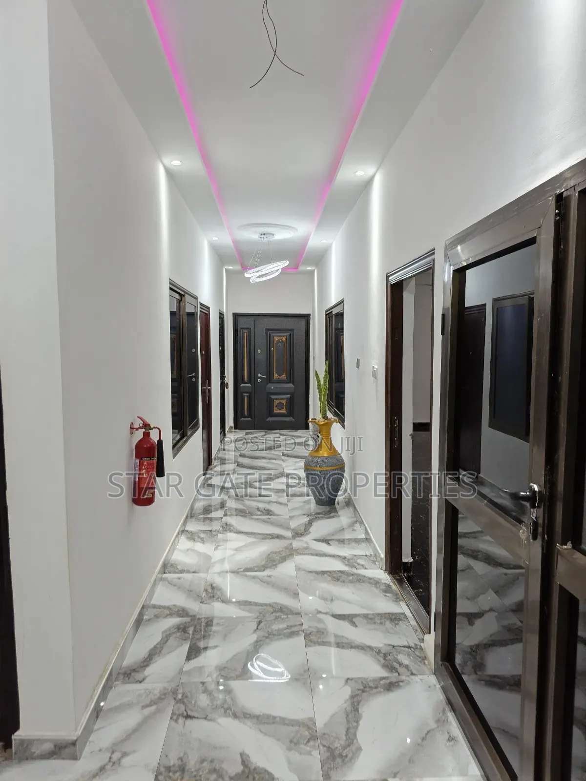 Hotel for Sale ( 16 Bedrooms) Kumasi.