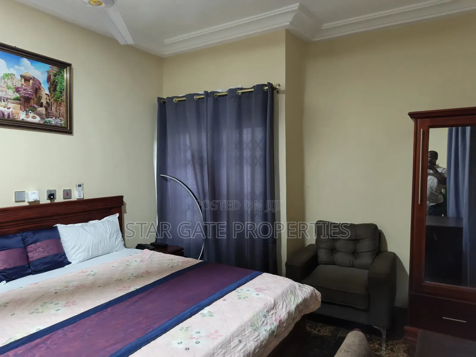 Hotel for Sale ( 16 Bedrooms) Kumasi.