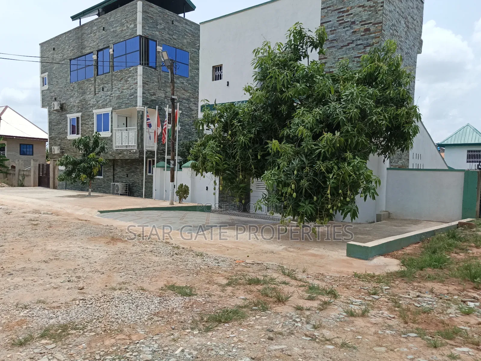 Hotel for Sale ( 17 Bedrooms ) Near Santasi.