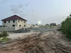 Land for Urgent Sale