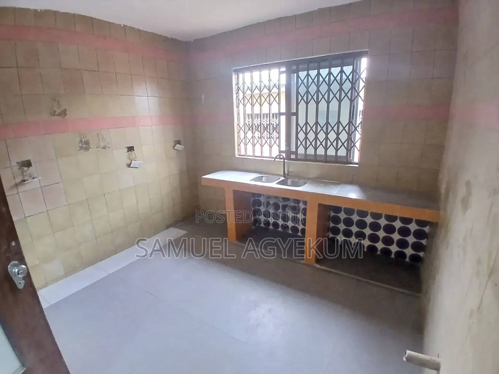 2bdrm Apartment in Pokuase for rent