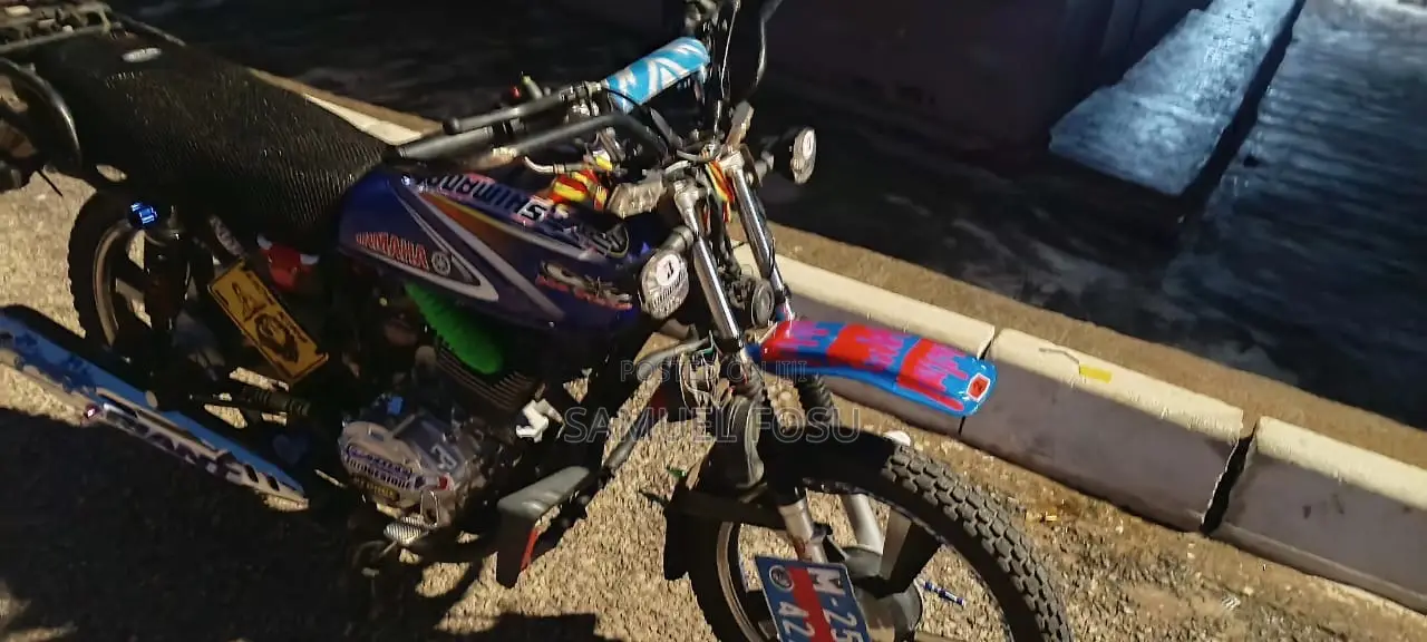 Royal Motorcycle 2026 Blue