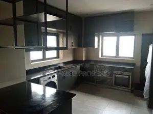 Furnished 5bdrm Townhouse / Terrace in North Labone Estate for rent