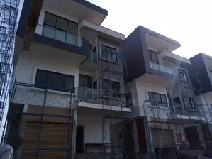 Furnished 5bdrm Townhouse / Terrace in North Labone Estate for rent