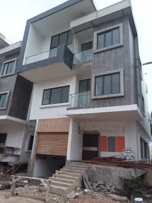 Furnished 5bdrm Townhouse / Terrace in North Labone Estate for rent