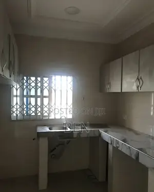3bdrm Apartment in Tantra Yellow House, Ola Achool Area for rent