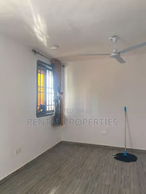 1bdrm Apartment in Toll Booth for rent