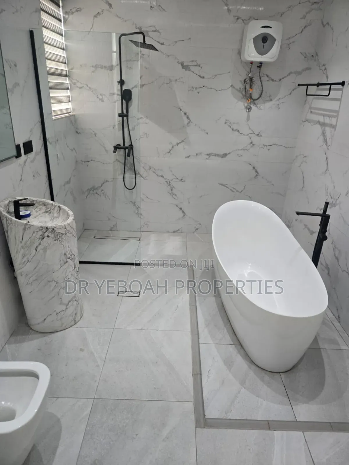 4bdrm House in Spintex Newly Built for sale