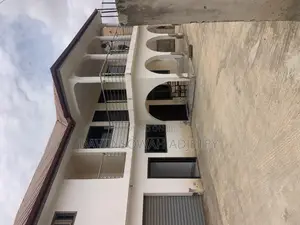 4bdrm Apartment in Agbleza, New Town for rent