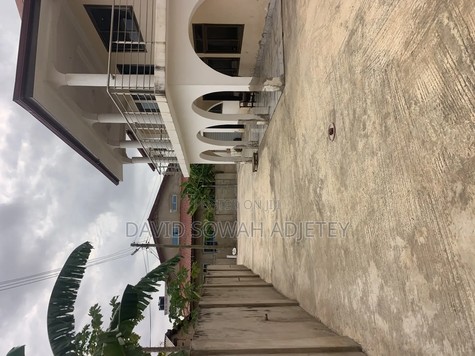 4bdrm Apartment in Agbleza, New Town for rent