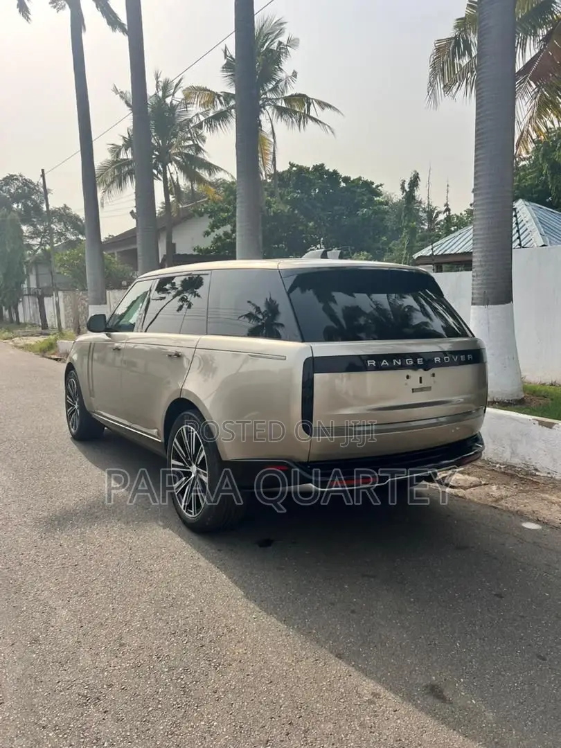 Land Rover Range Rover Autobiography 2024 Gold