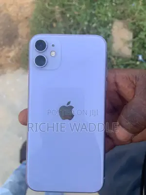 Apple iPhone 11 64 GB Purple