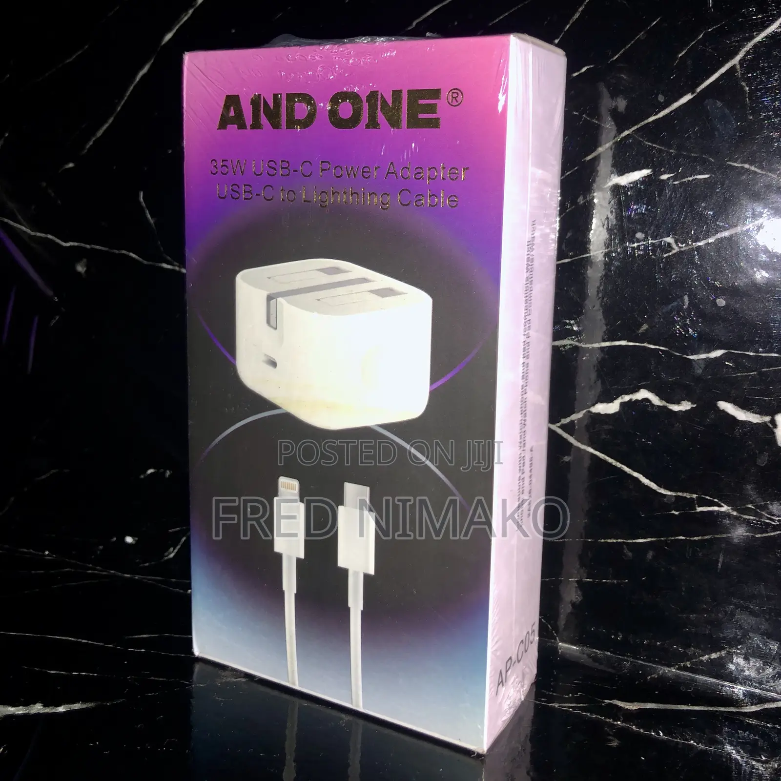 25 Watts Usb-C to iPhone Lightning Travel Charger