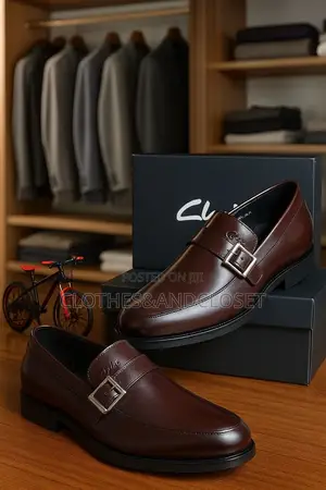 Men's Brown Leather Side Buckle Loafers
