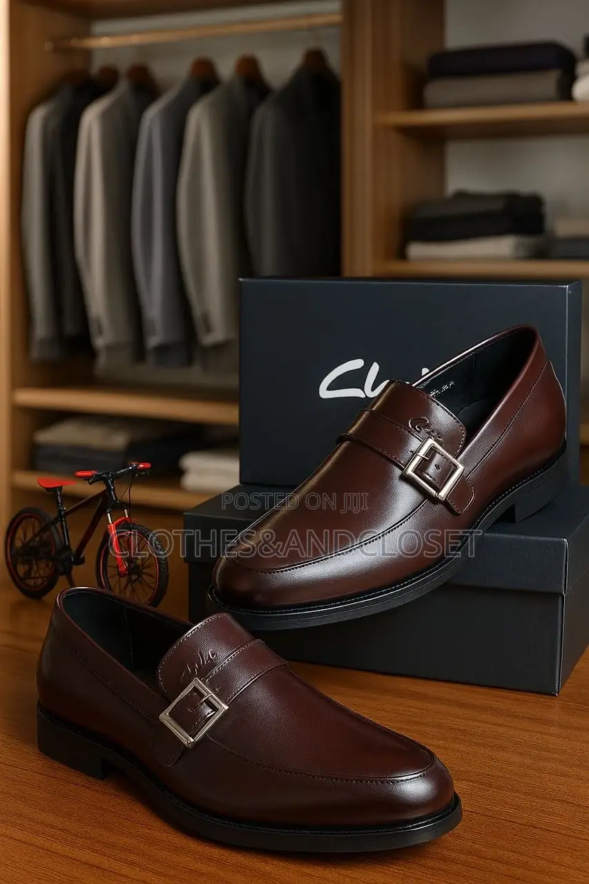 Men's Brown Leather Side Buckle Loafers