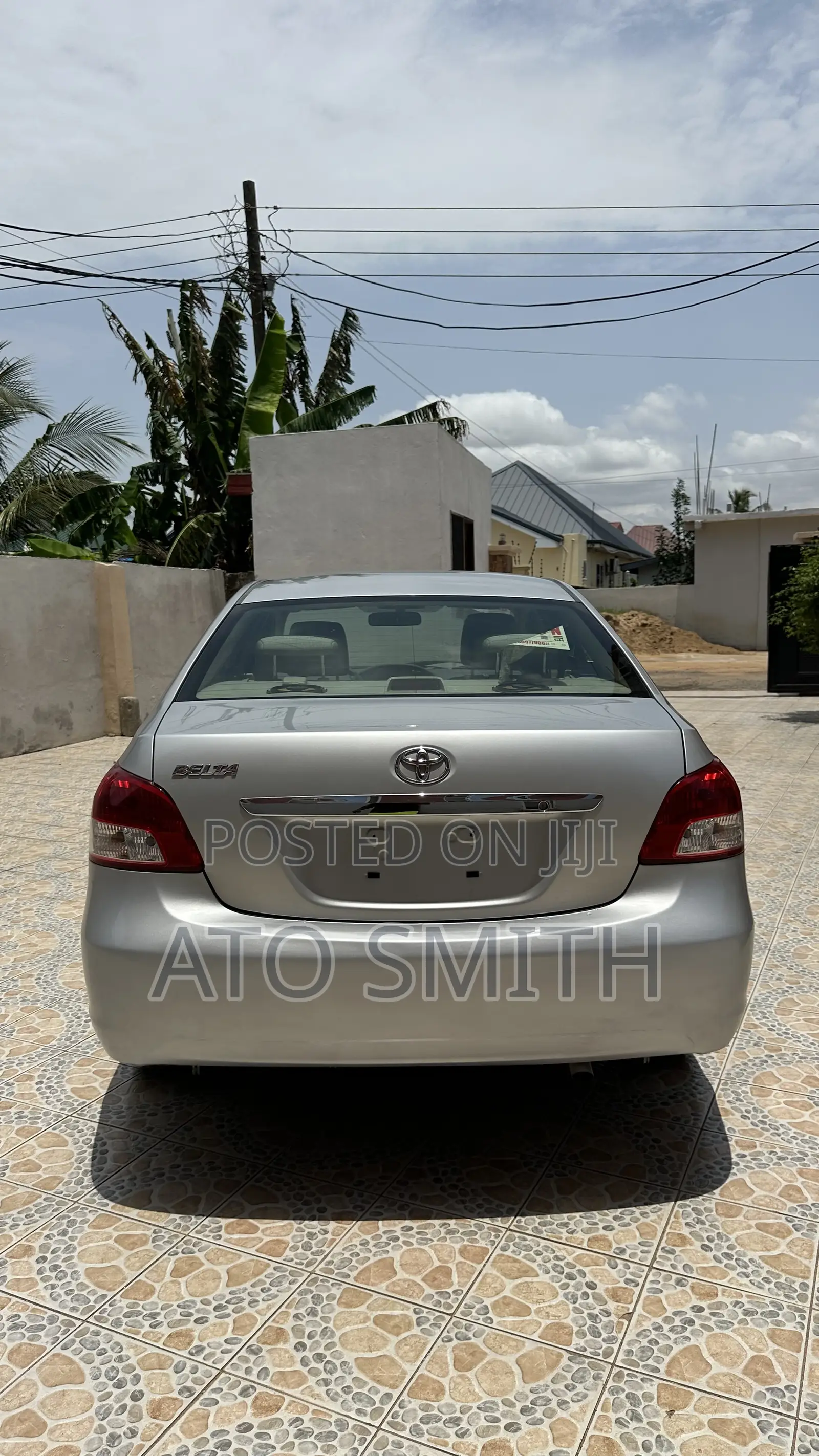 Toyota Belta 2010 Silver