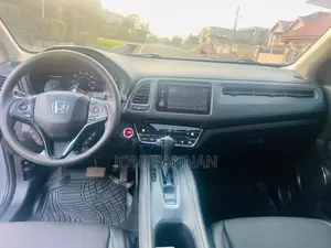 Honda HR-V Sport 2021 Gray