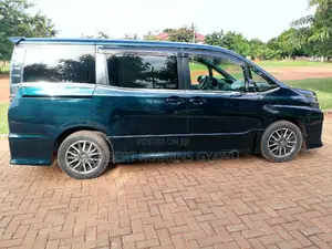 Toyota Voxy SV Premium 2014 Black