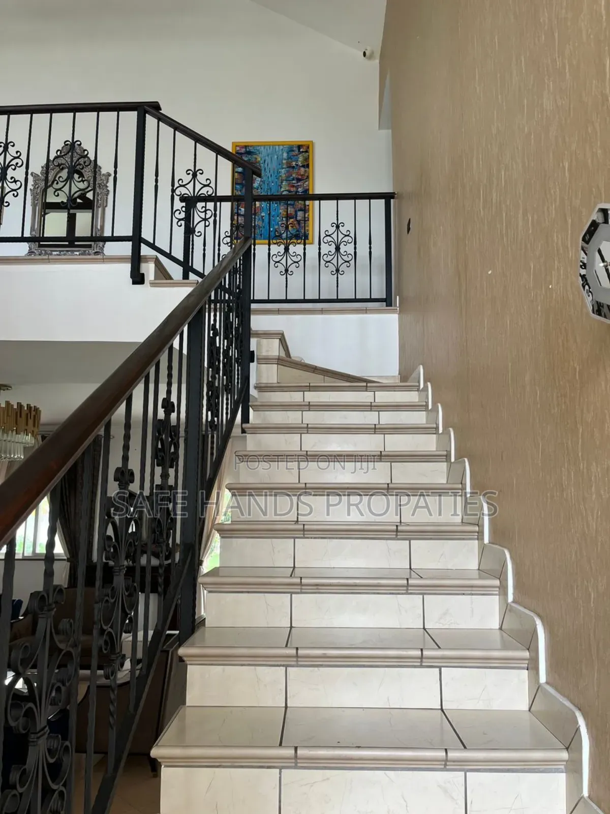 Furnished 5bdrm House in Accra Metropolitan for sale