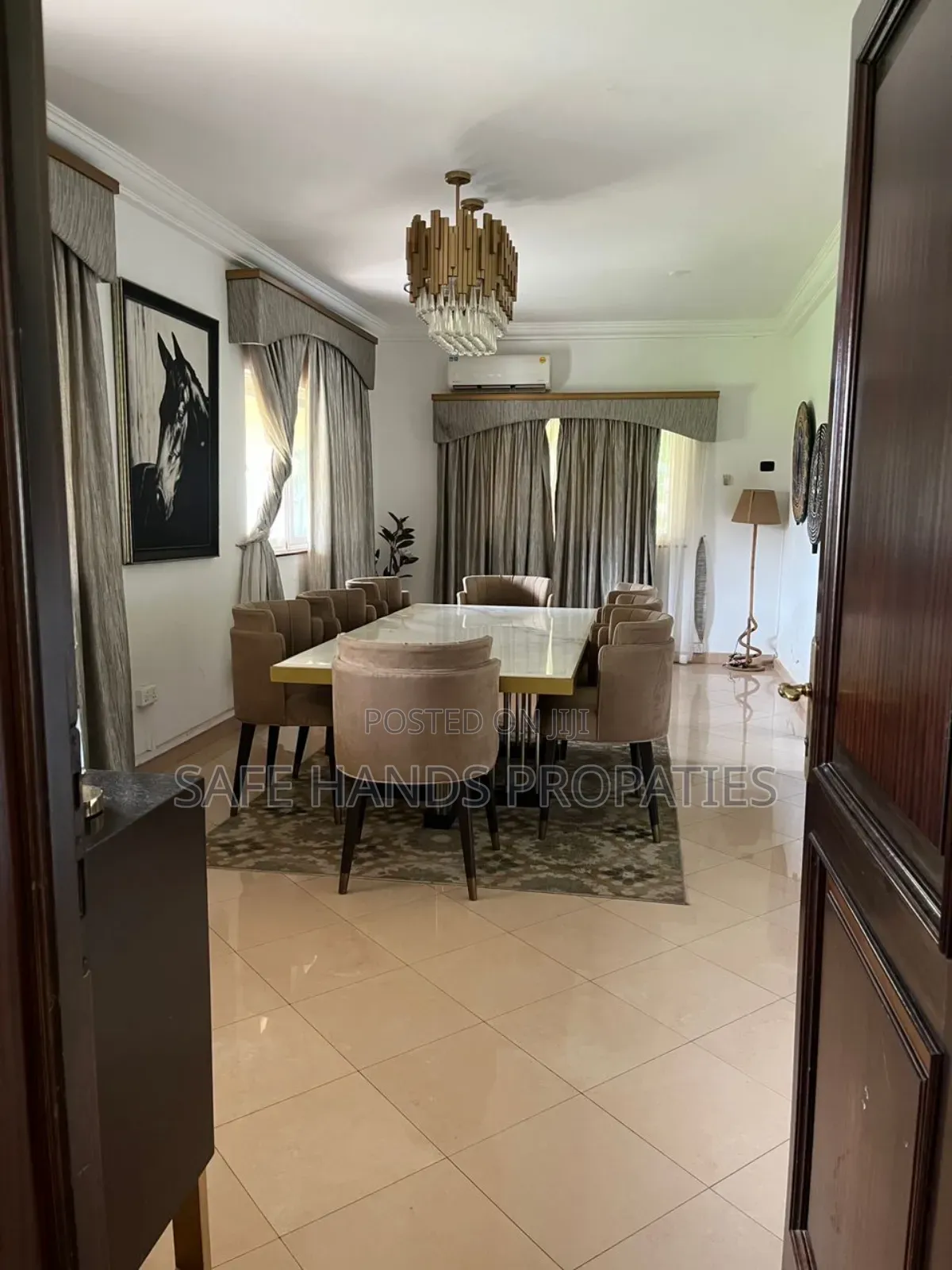 Furnished 5bdrm House in Accra Metropolitan for sale
