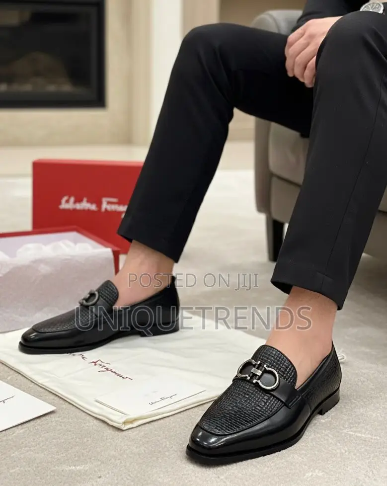 Salvatore Ferragamo Executive Men’S Leather Loafers