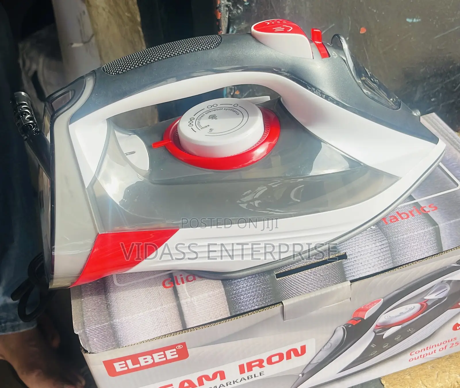 Elbe Steam Iron