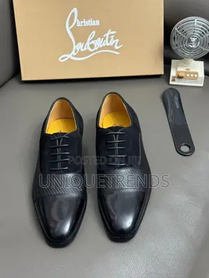 Christian Louboutin Men’S Oxfords Shoe (Black)