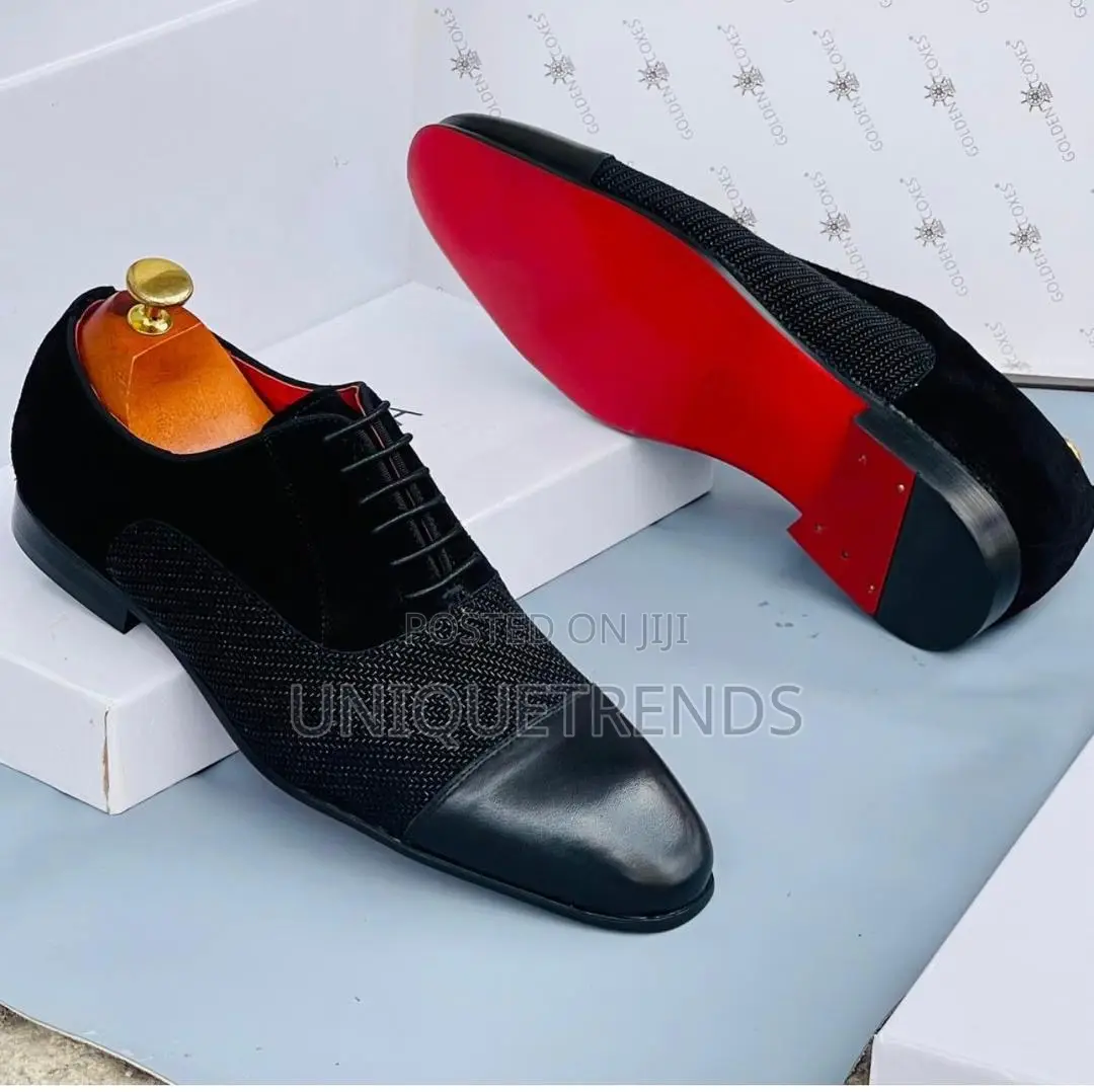 Christian Louboutin Men’S Oxfords Shoe (Black)