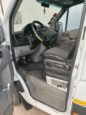 Mercedes-Benz Sprinter 2012 White