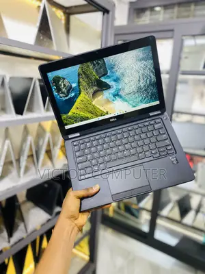 Laptop Dell Latitude E7240 16GB Intel Core i7 SSD 128GB