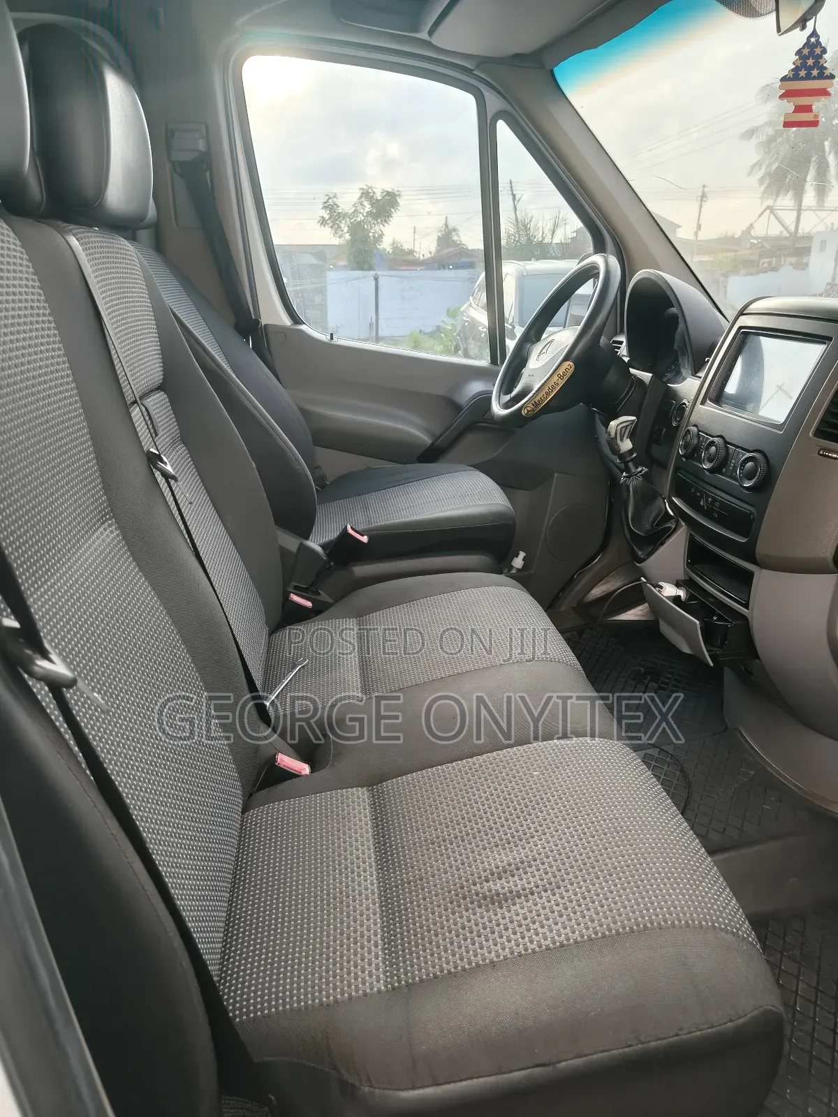 Mercedes-Benz Sprinter 2012 White
