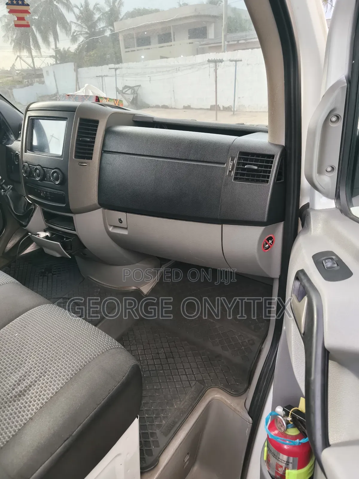 Mercedes-Benz Sprinter 2012 White