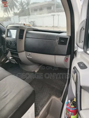 Mercedes-Benz Sprinter 2012 White