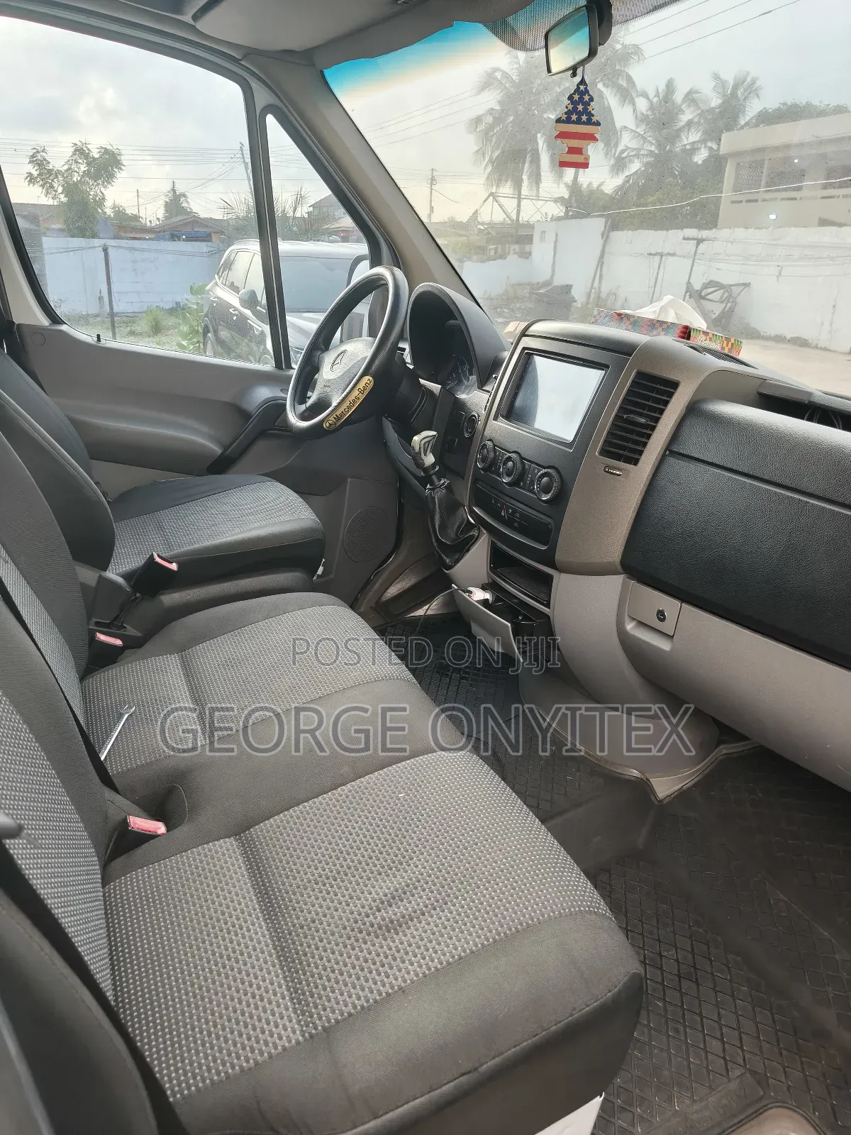 Mercedes-Benz Sprinter 2012 White