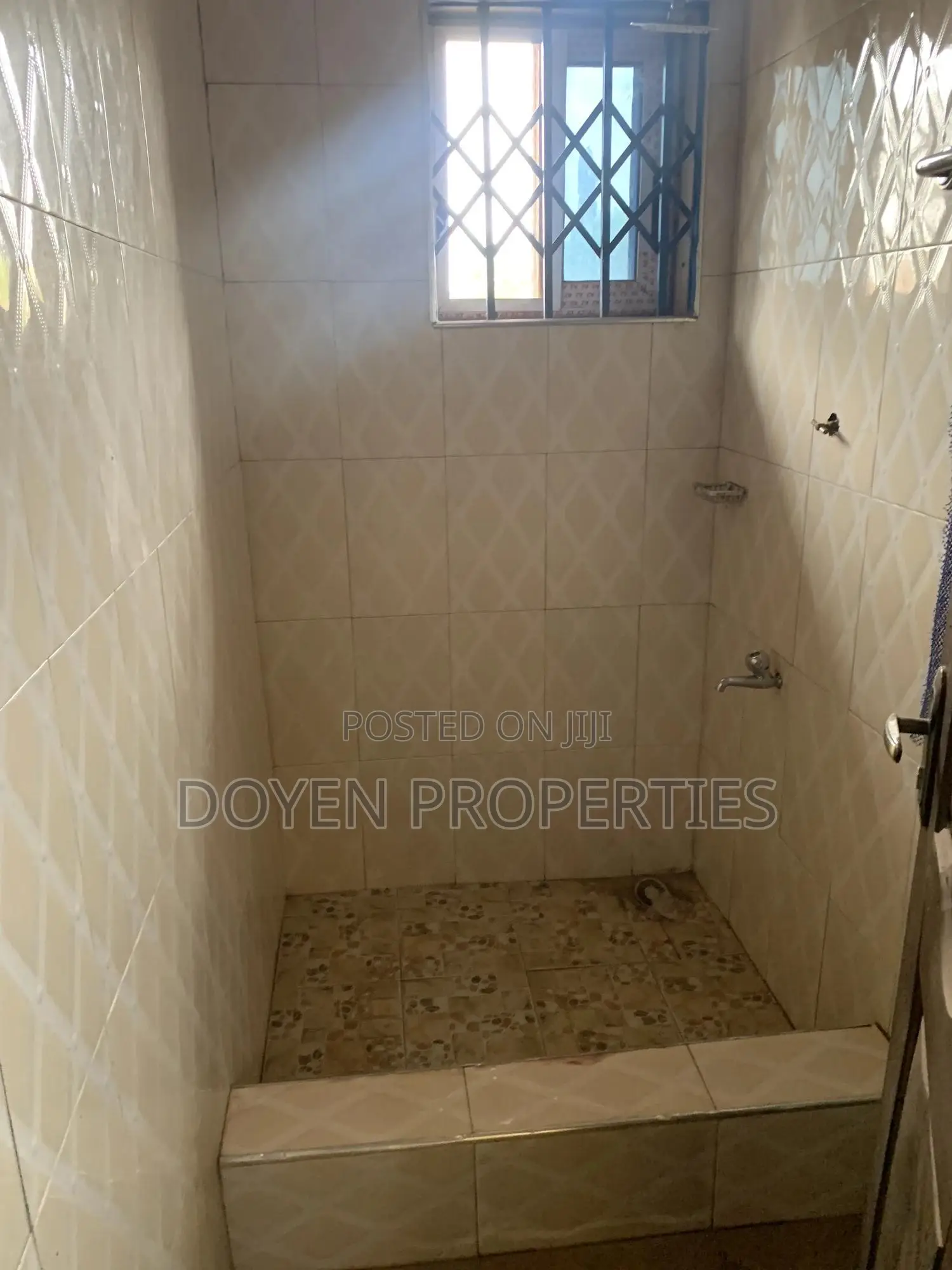3bdrm House in Doyen Properties, Tamale Municipal for rent