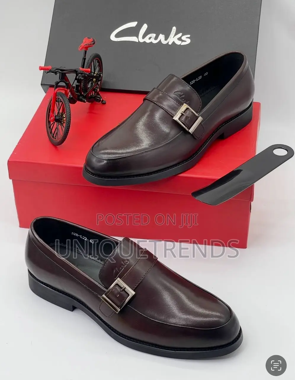 Clarks Executive Leather Loafers (Black Brown)
