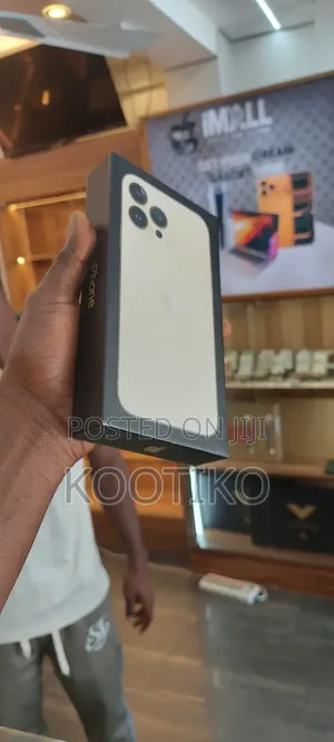New Apple iPhone 13 Pro Max 128 GB Gold