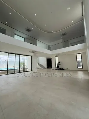 5bdrm House in Oyarifa, Pentecost for sale