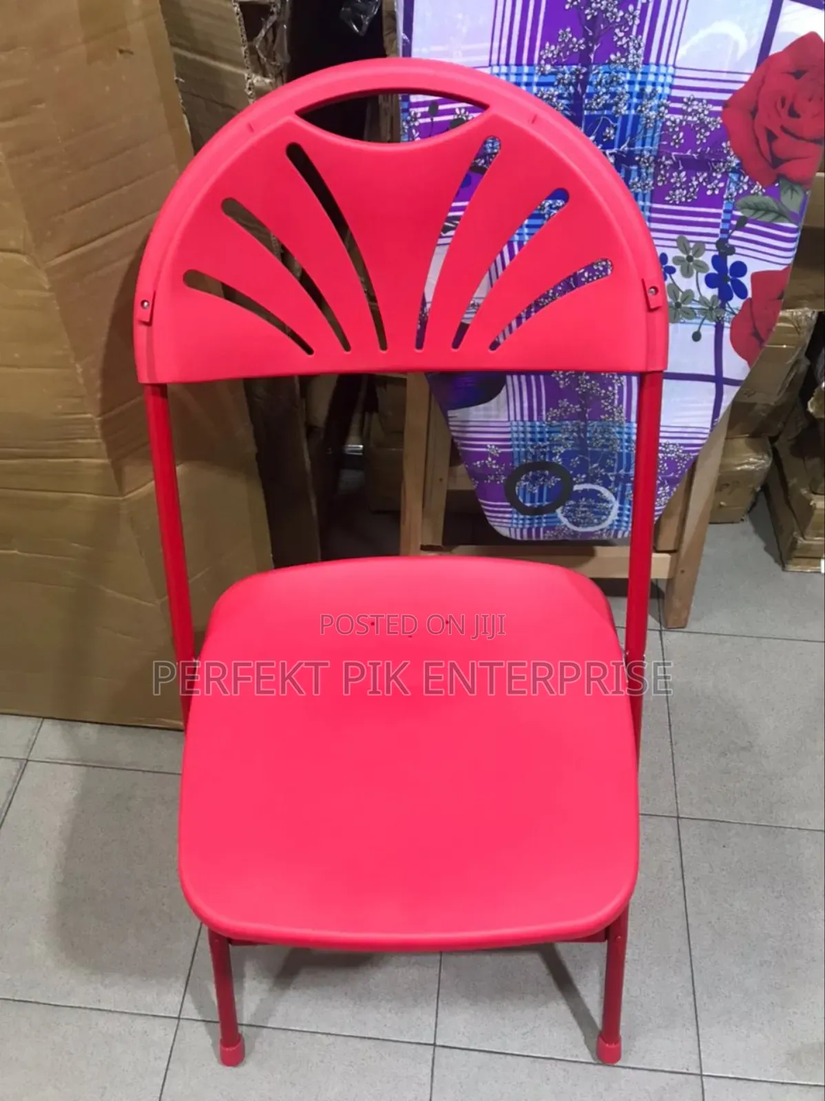 Fanback Foldable Chairs