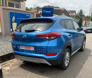 Hyundai Tucson 2018 Blue