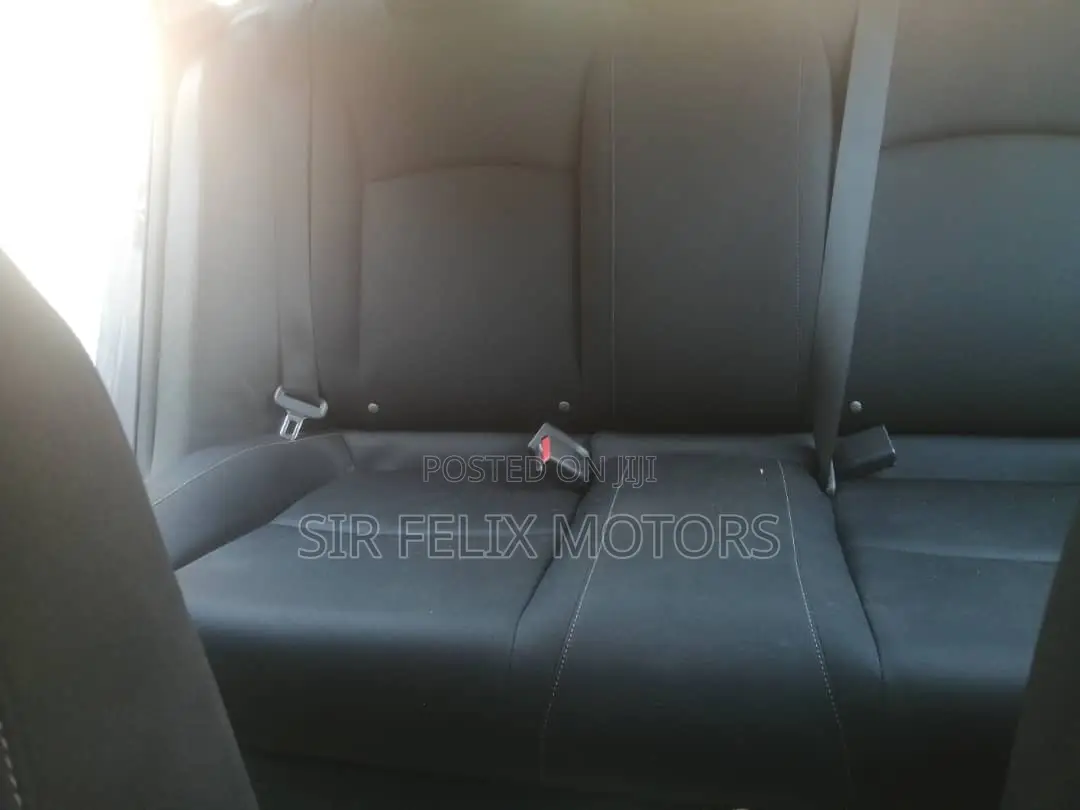 Honda Civic EX Sedan 2020 Gray