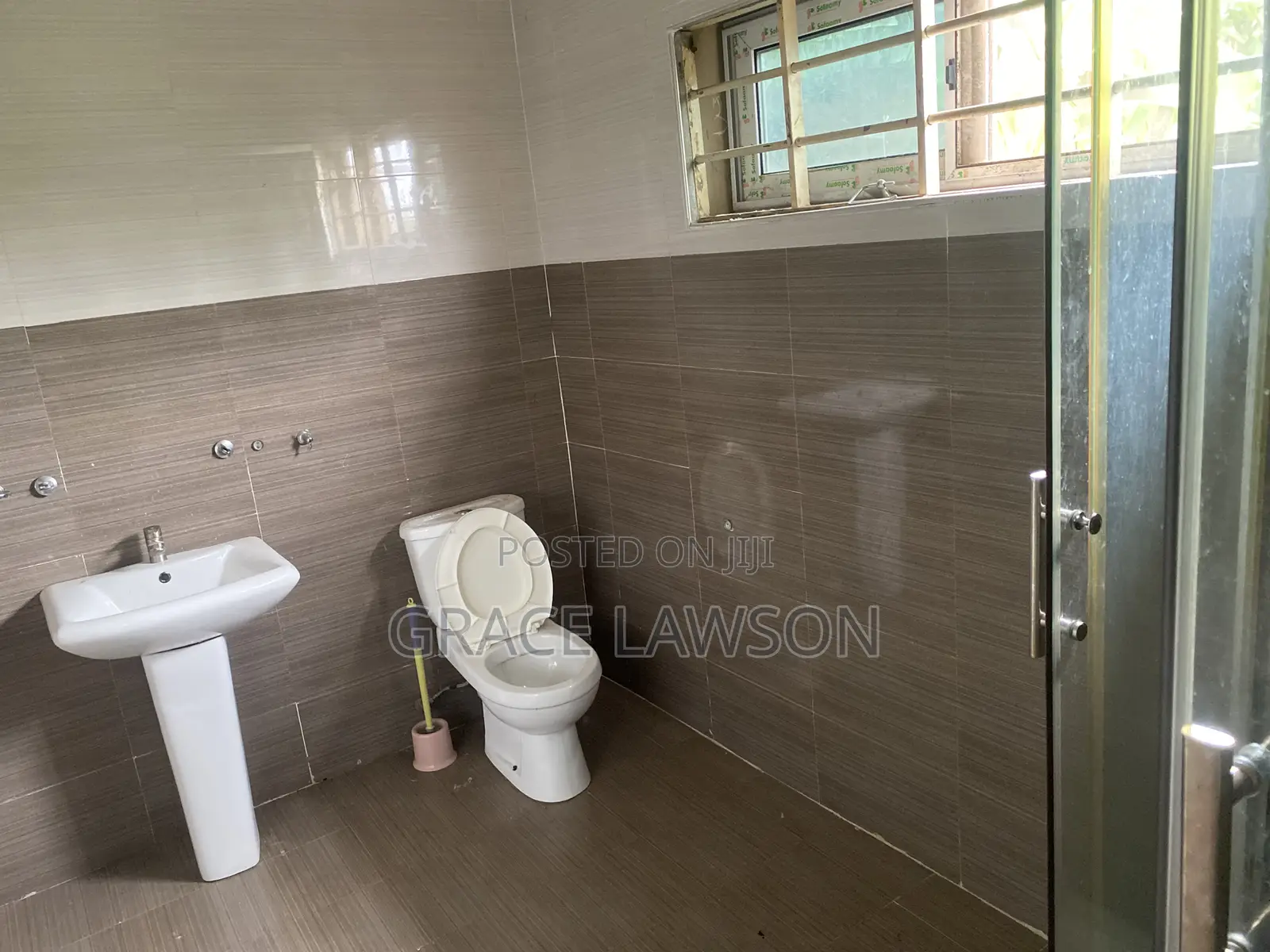 4bdrm Duplex in Grace Has Found Us, Mallam Junction for rent