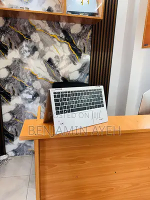 Laptop HP EliteBook x360 1040 G7 16GB Intel Core i5 SSD 256GB