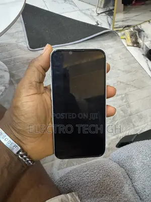 Apple iPhone 16e 128 GB White