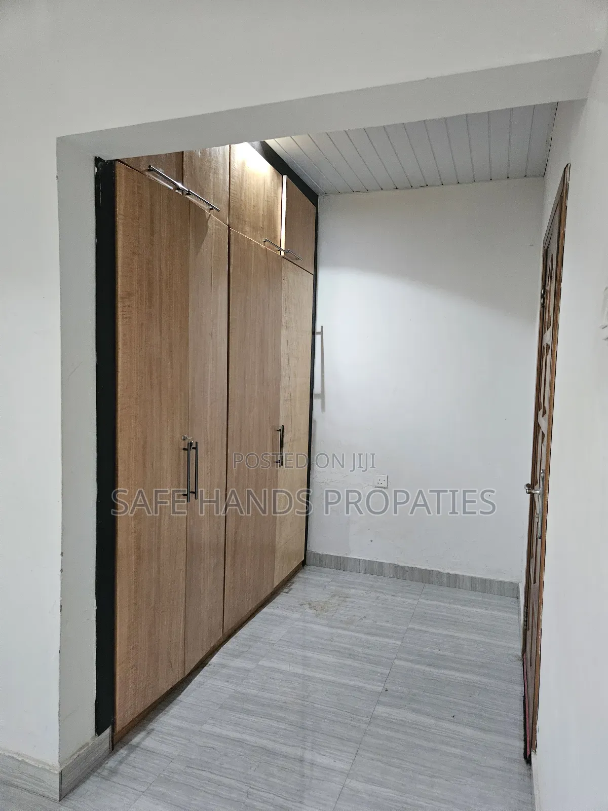 3bdrm House in Kelly Estate, Accra Metropolitan for rent