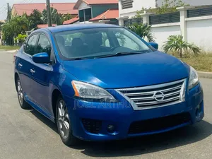 Nissan Sentra SR 4dr Sedan (1.8L 4cyl CVT) 2014 Blue