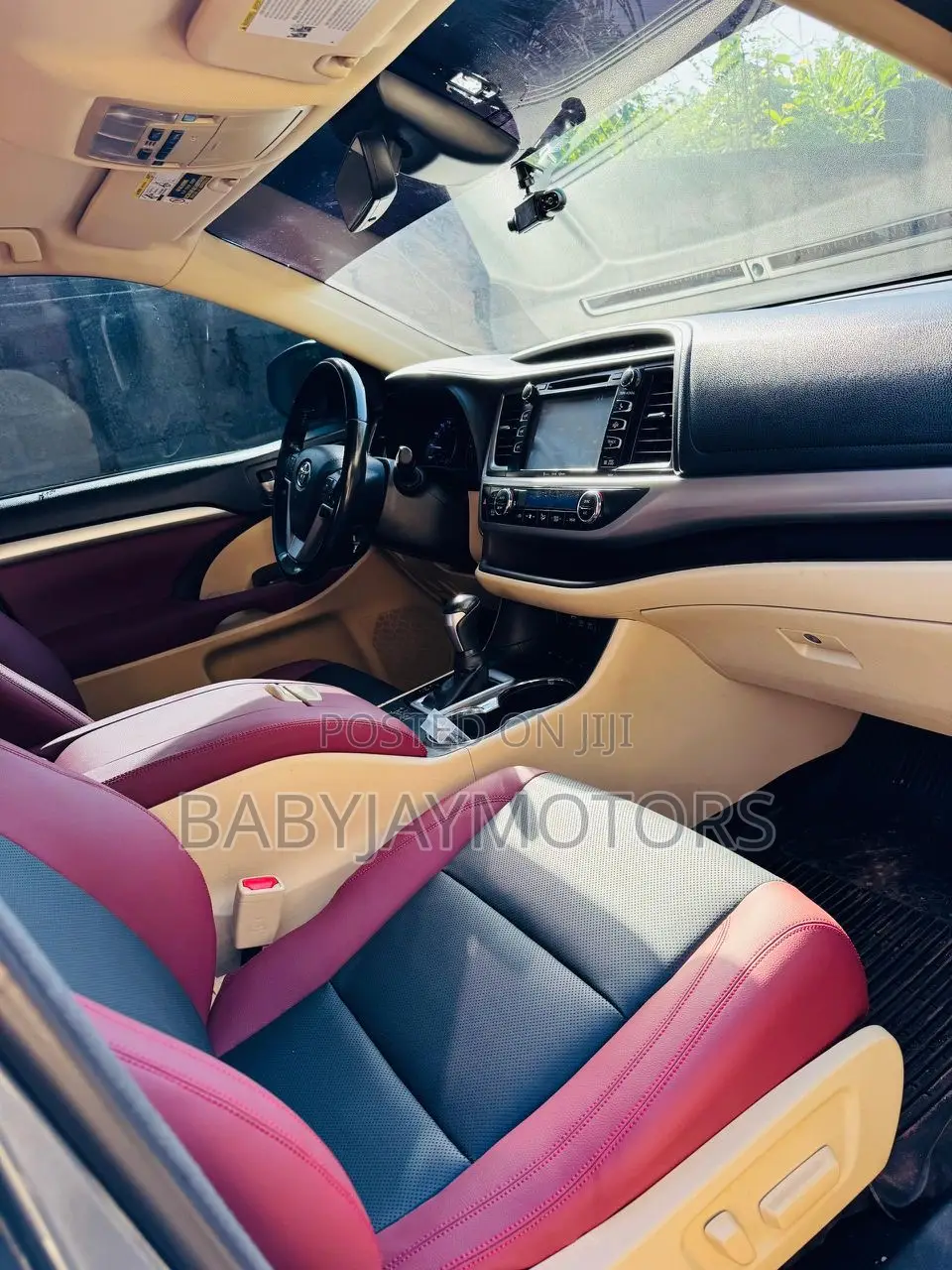 Toyota Highlander XLE 2019 Blue