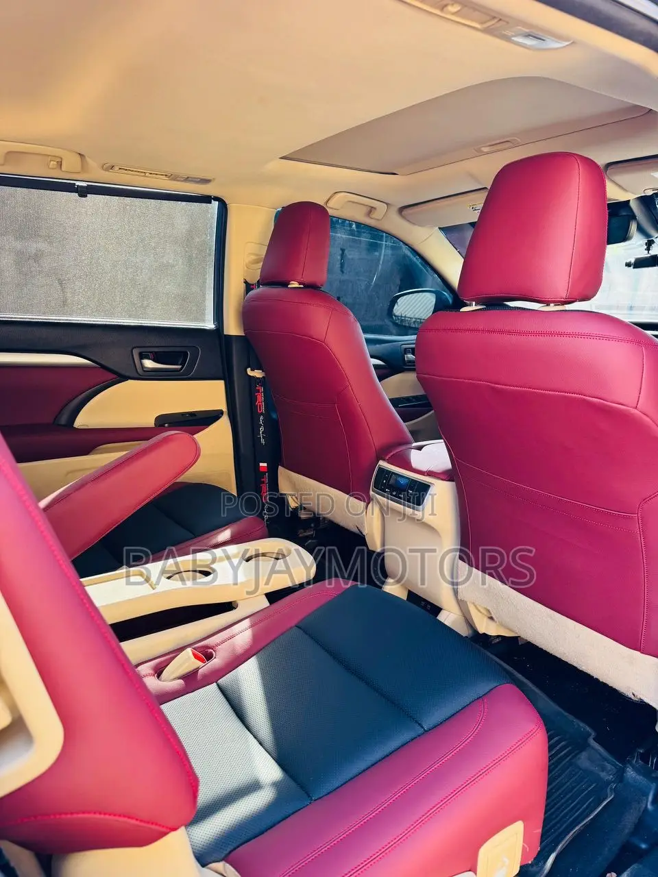 Toyota Highlander XLE 2019 Blue